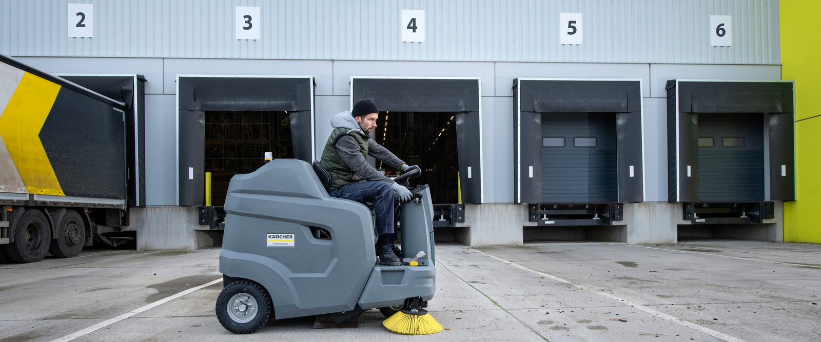 Balayeuses autoportées Kärcher