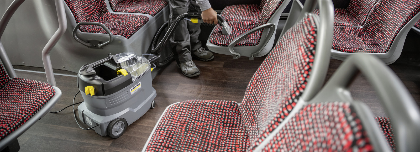 Kärcher Puzzi 8/1 czy 10/1 – czym się różnią te odkurzacze piorące?