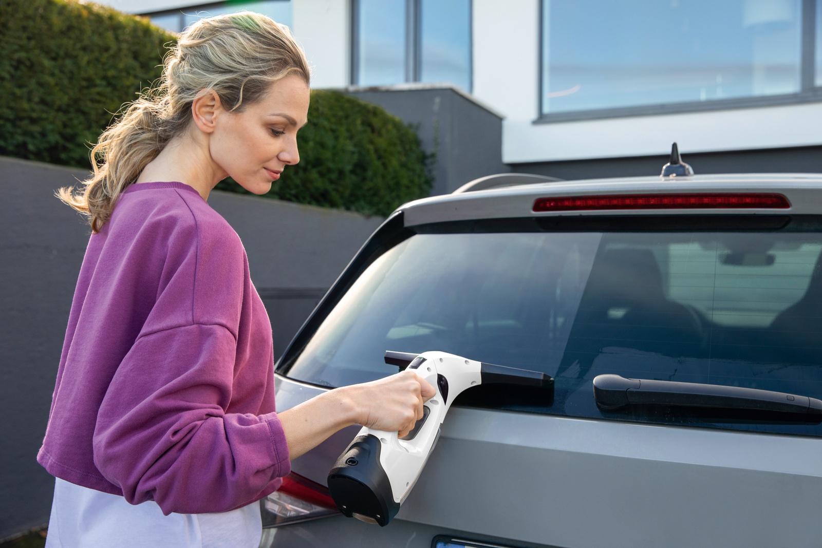 Akku-Fensterrreiniger