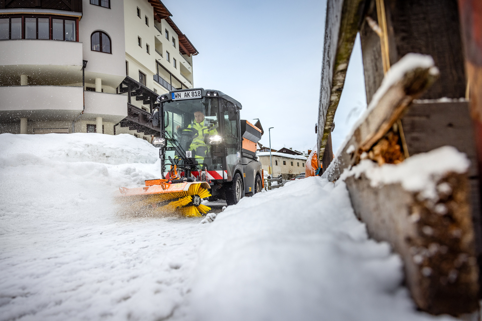 MC 150 на зимних работах
