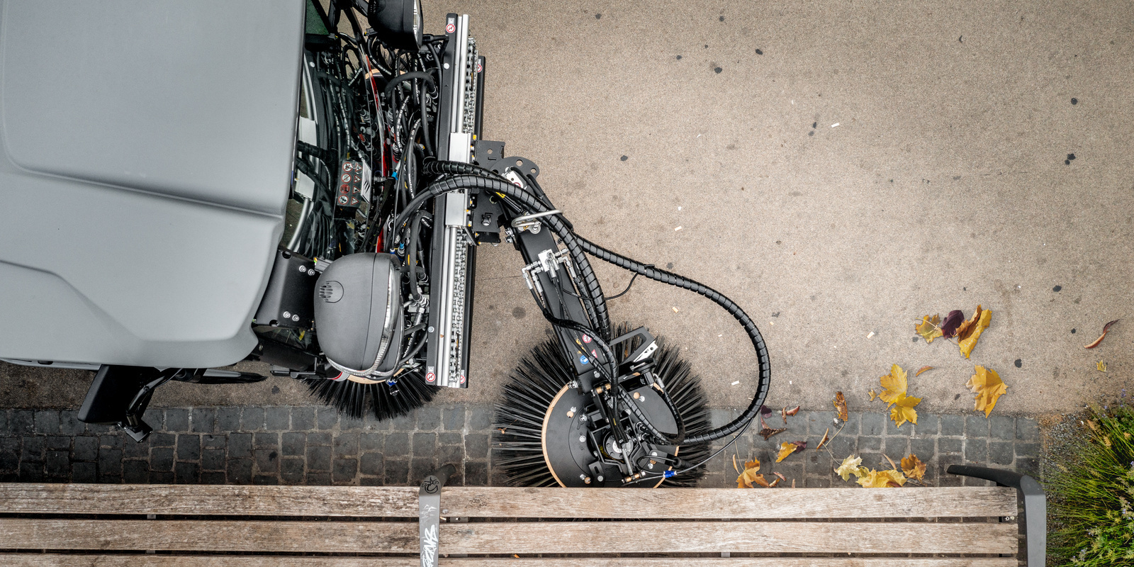 Трёхщеточная система для точной уборки