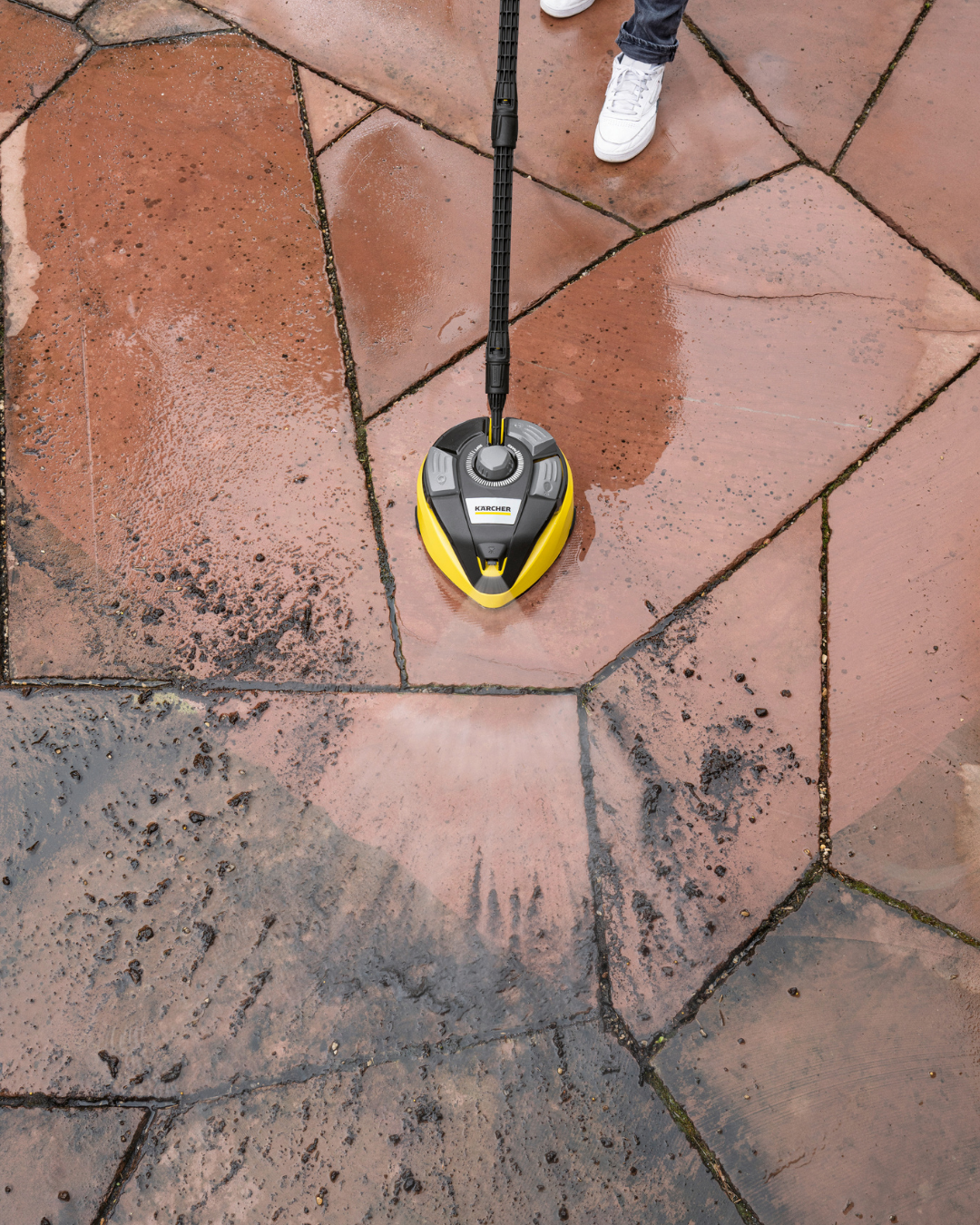 Καθαρισμός εξωτερικών χώρων 