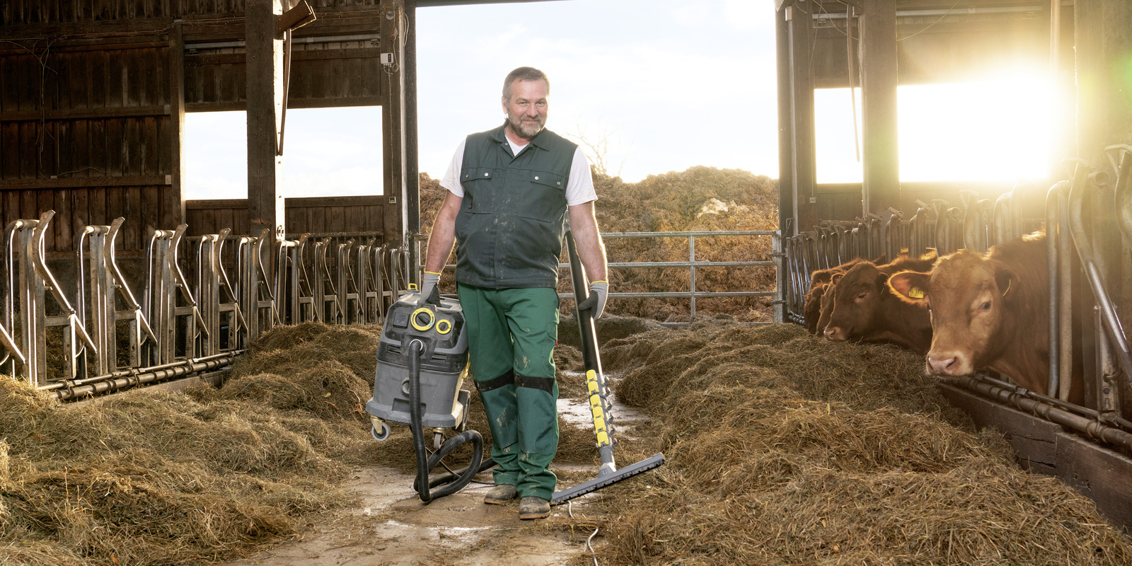 Stallreinigung in der Milchvieh- und Rinderhaltung 