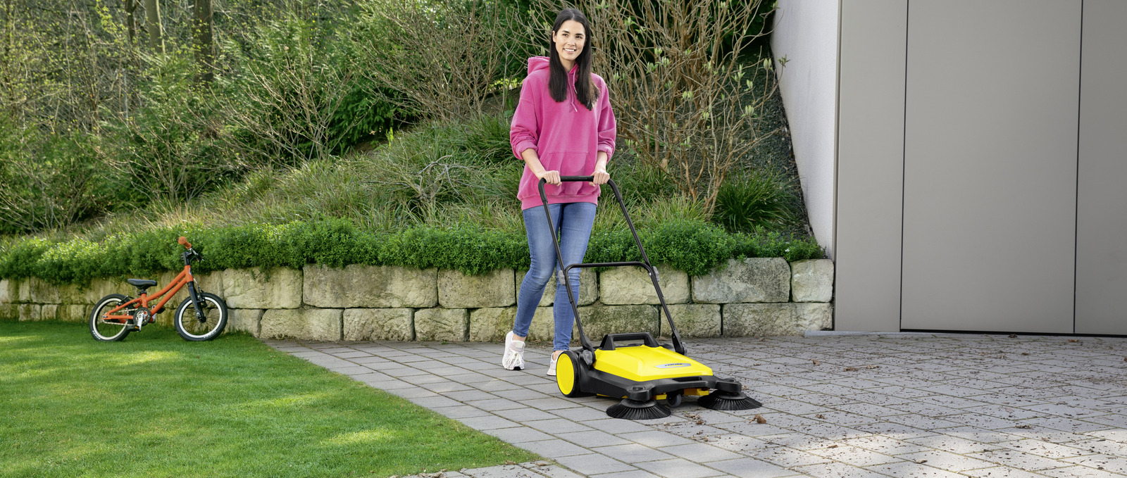 karcher push sweepers