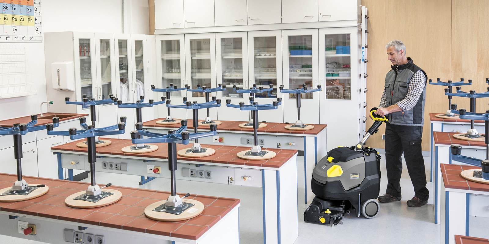 header_schulen-kitas_reinigen