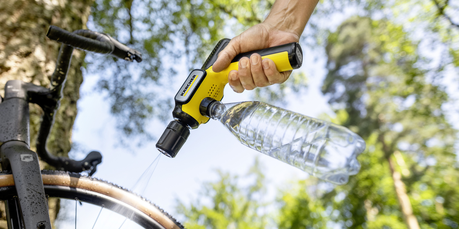 handheld bottle 