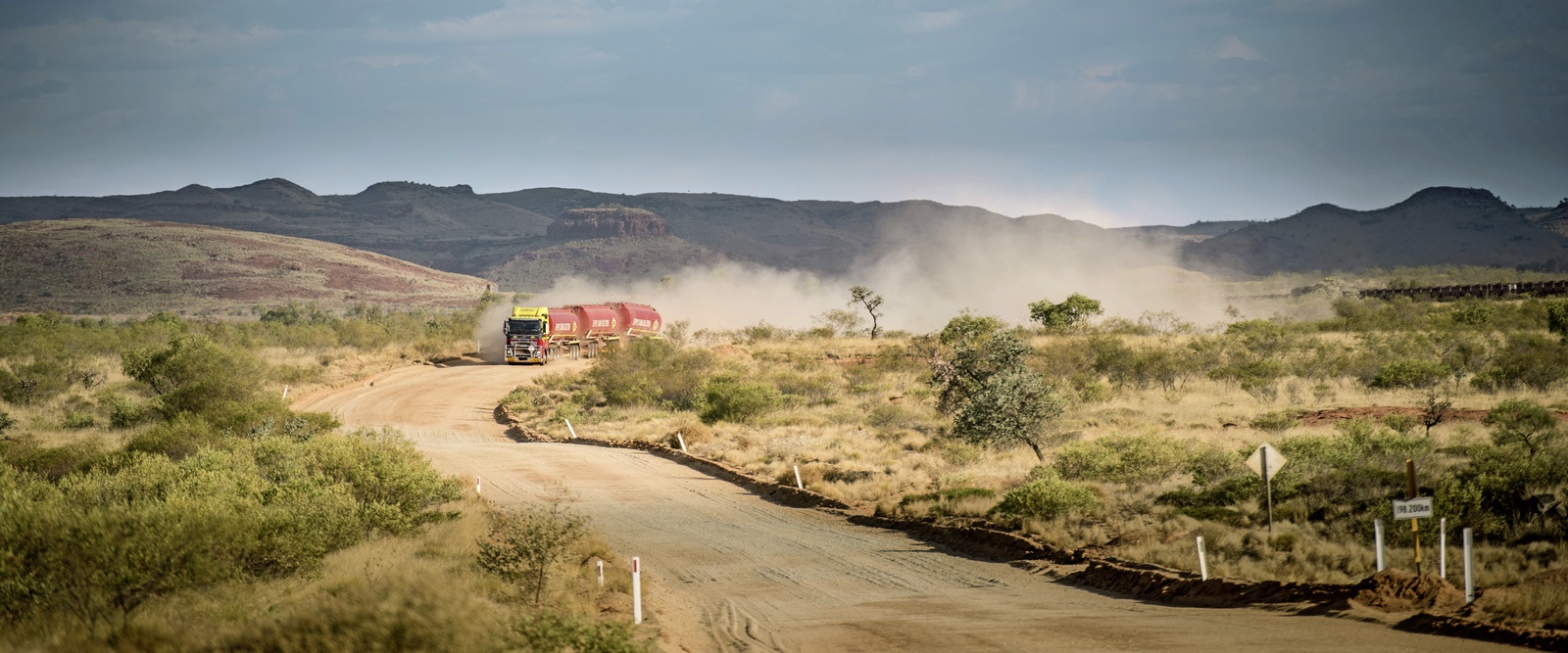 Header_Road_Trains