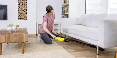 VC4i Cordless Vac Cleans Under Sofa