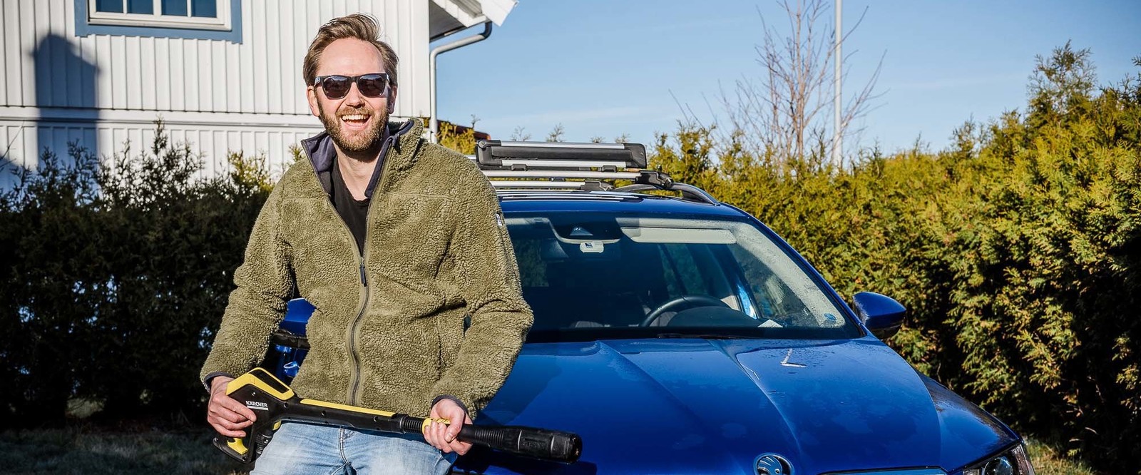 Med ren bil, rent hus og ren terrasse blir man fornøyd Med ren bil, rent hus og ren terrasse blir man fornøyd