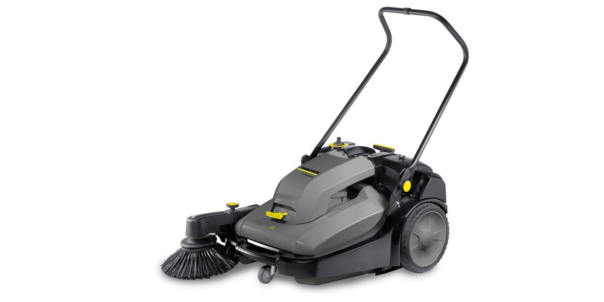 Ručně vedený zametací stroj je 6x rychlejší než koště