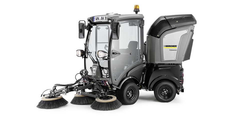 Komunální stroj MC 50 s celoročním využitím