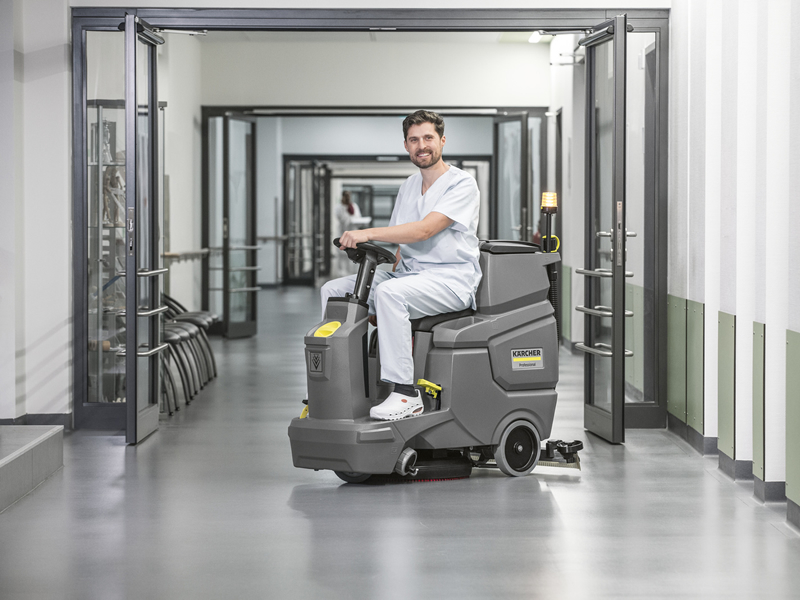O que é uma lavadora de piso dirigível tracionada? 6369898_std