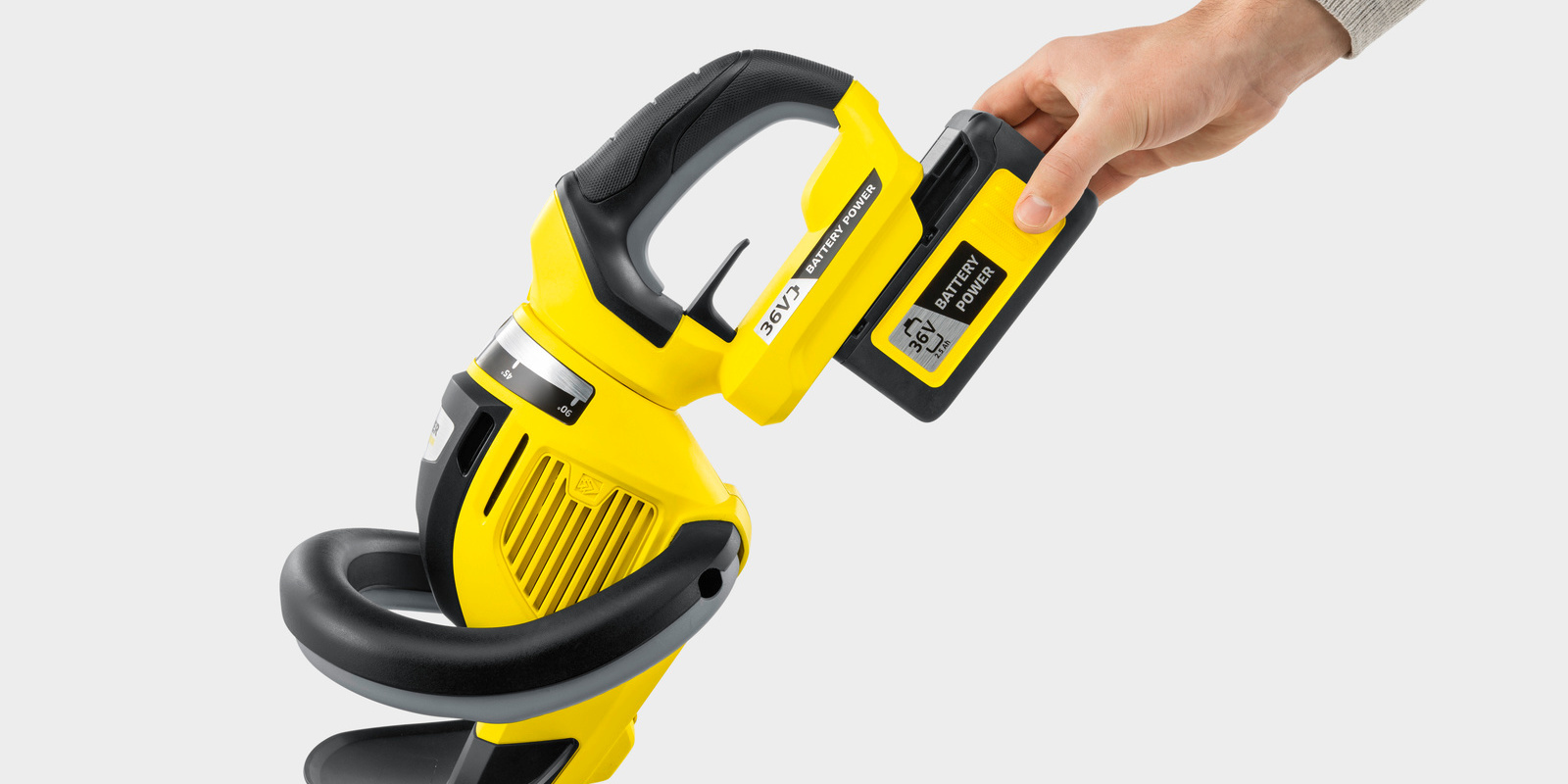 36 Volt Lithium Ionen Akku Changing the battery in the Kärcher battery hedge trimmer