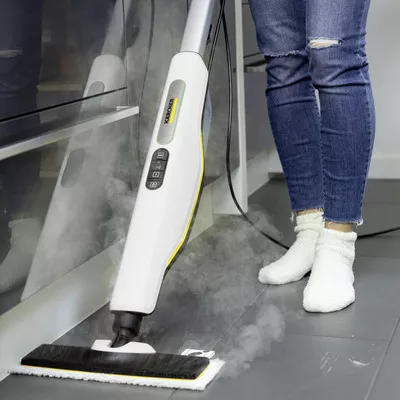 Besoin d'aide pour le nettoyage de votre intérieur ? Faites confiance au nettoyeur  vapeur Kärcher SC3 !