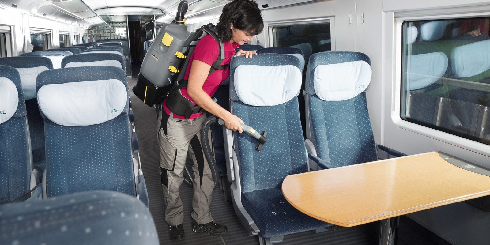 Battery-powered backpack vacuum BV 5/1 Bp Battery-powered backpack vacuum BV 5/1 Bp