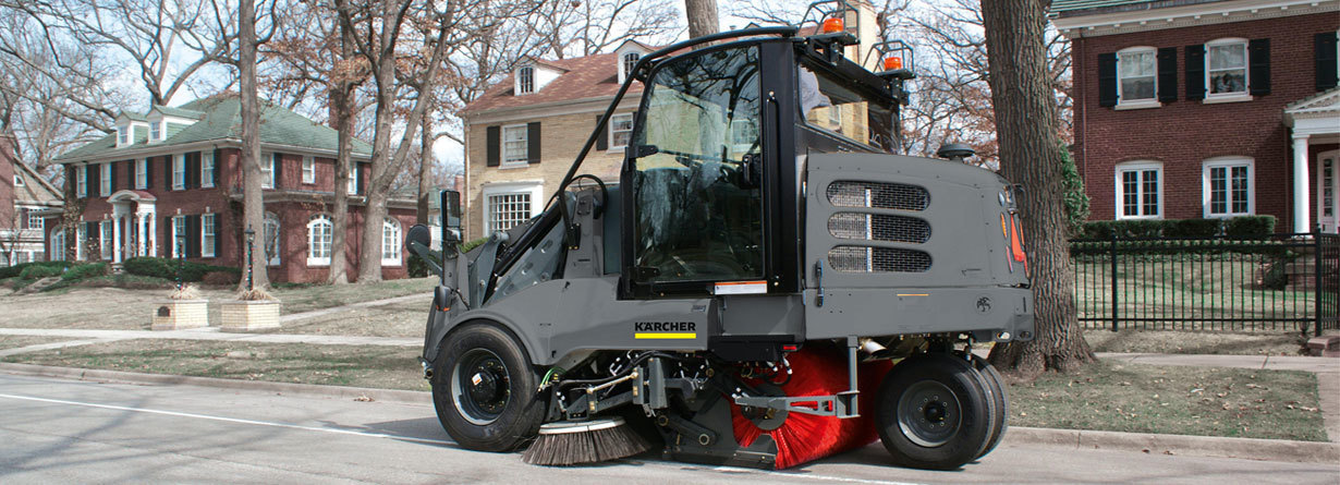 KMR-3000 Existe vassourão para varrer ruas e guias