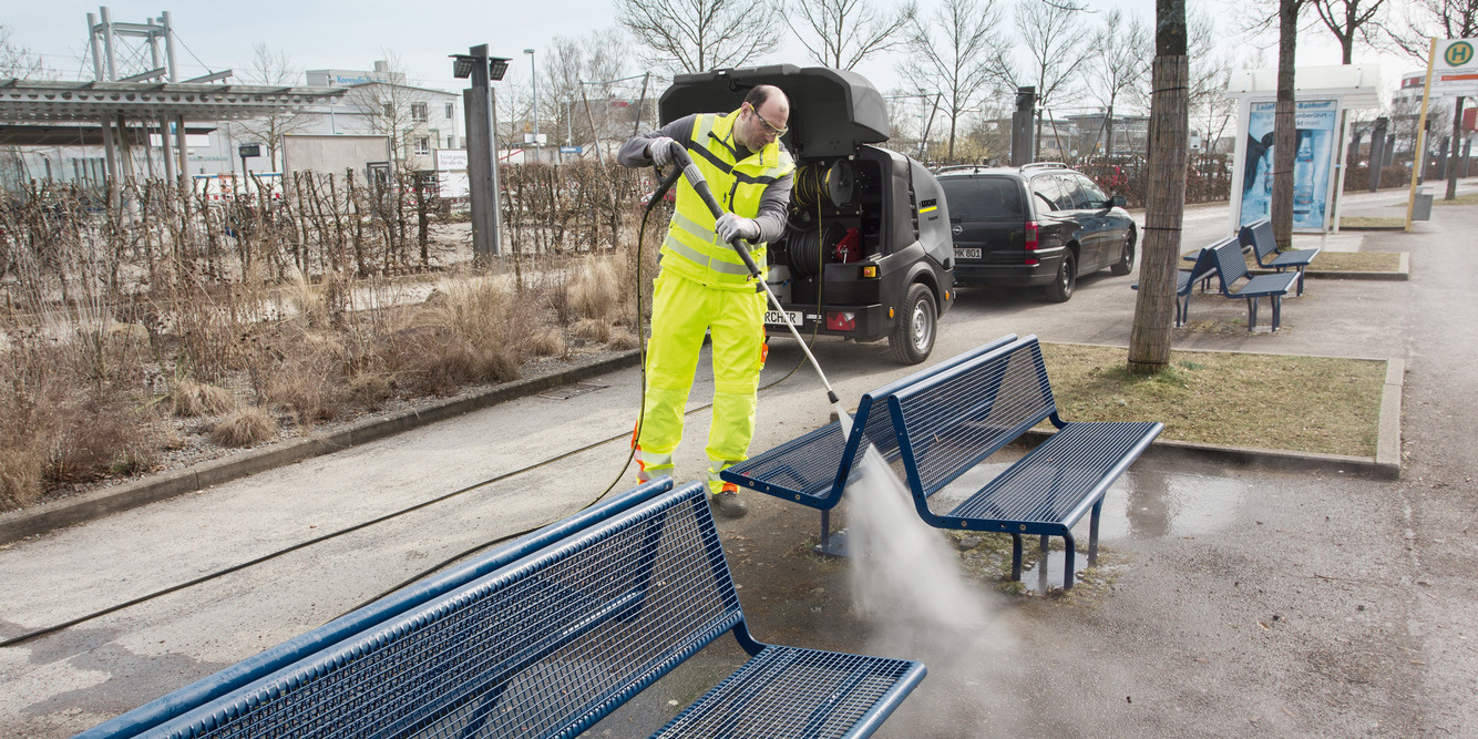 Vysokotlaké čističe s ohřevem pro čištění a dezinfekci velkých ploch