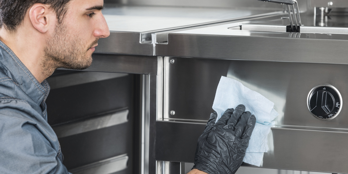 Dezinfekce tvrdých povrchů