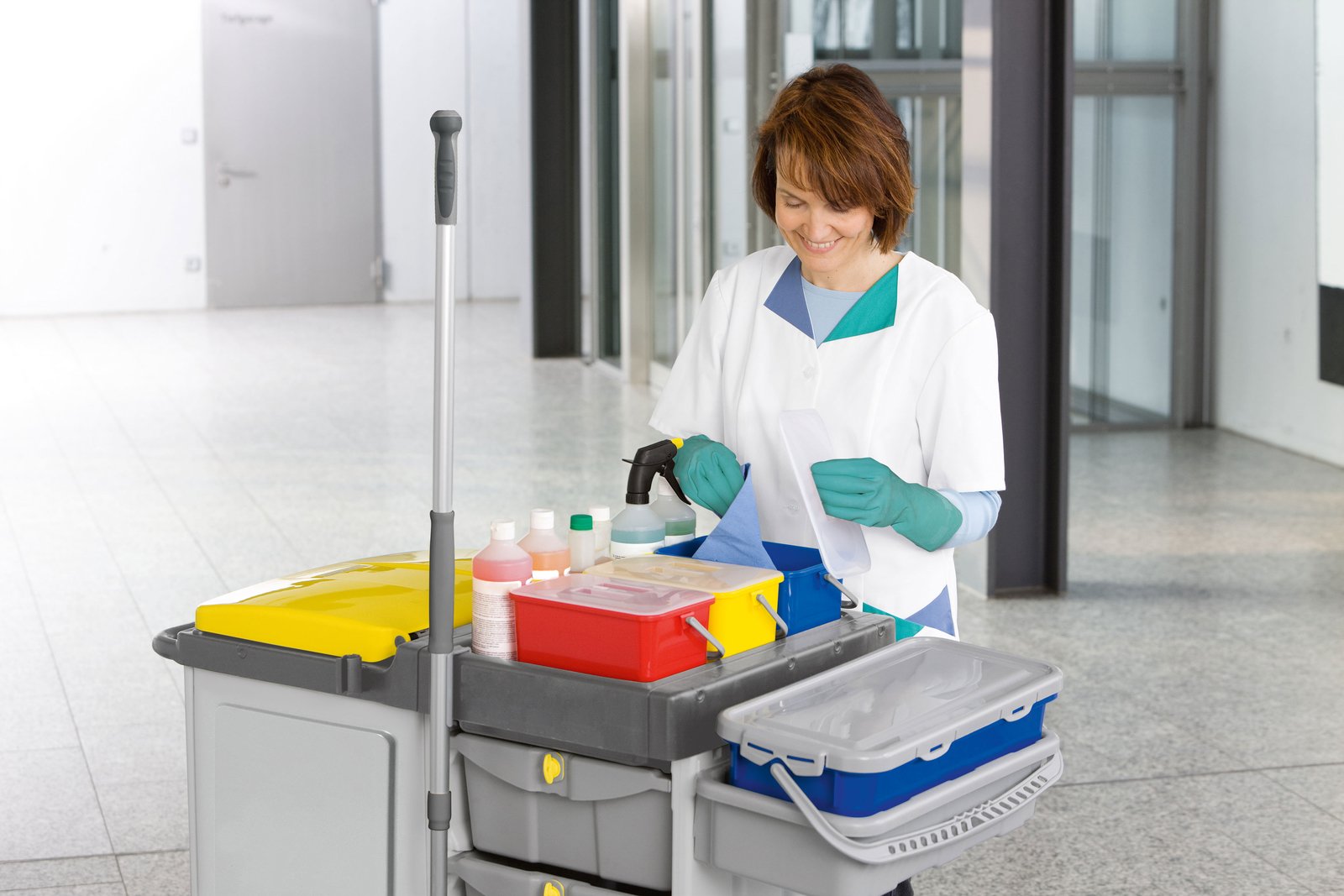 Oberflächenreinigung mit dem Vier-Farben-System Hygienische Oberflächenreinigung mit dem Vier-Farben-System