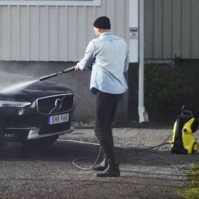 Vaske bil utvendig og innvendig | Kärcher