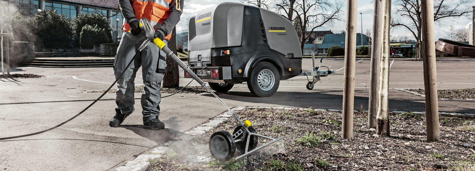 Unkrautentfernung mit Heisswasser