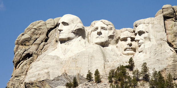 Culture, nature and society Kärcher worker pressure washes Mount Rushmore