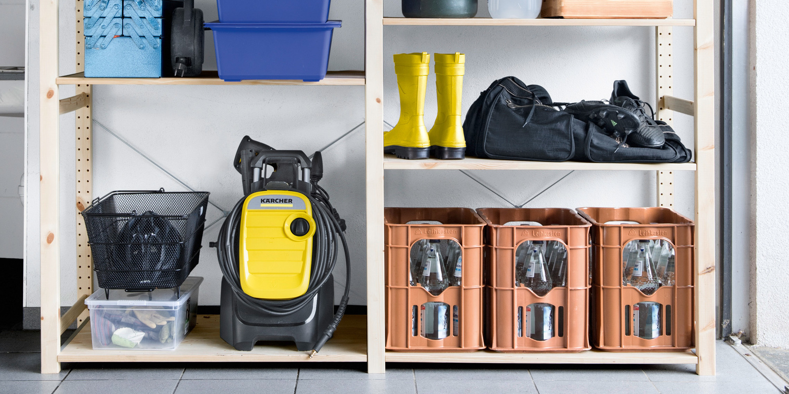 Kärcher K 7 Compact stored on the shelf Kärcher K 7 Compact