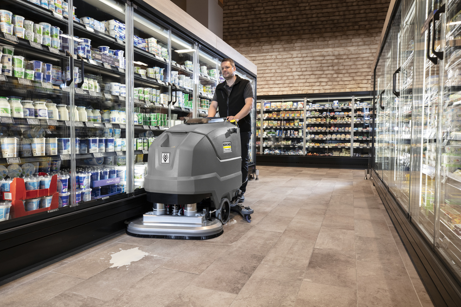Reinigung im Supermarkt