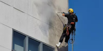 外壁掃除のポイントー素材に合わせた適切な清掃方法 外壁掃除のポイントー素材に合わせた適切な清掃方法