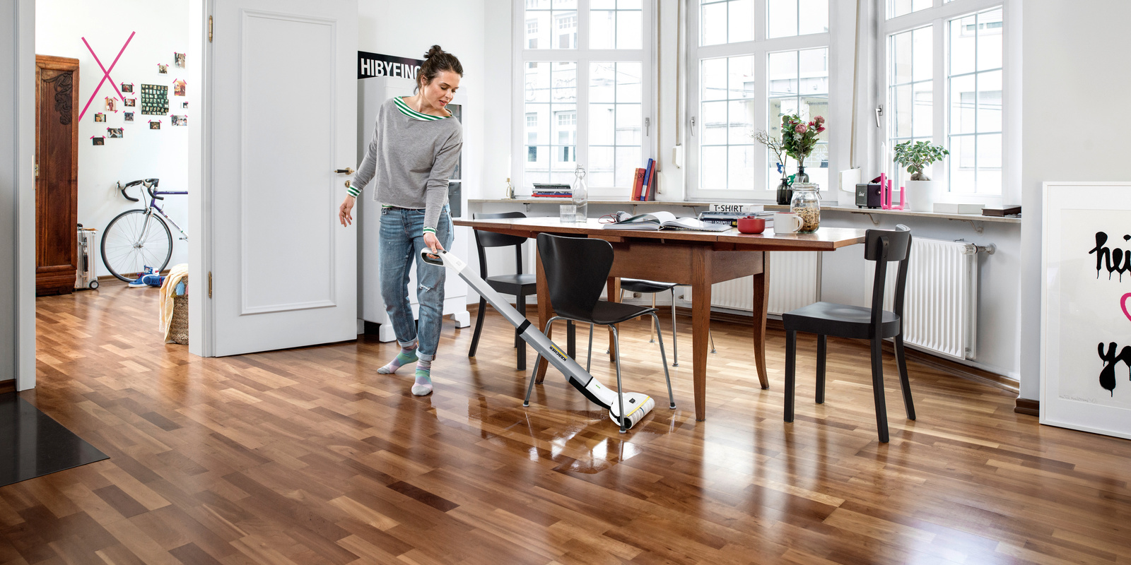 Hartbodenreinigung mit Kärcher Hartbodenreinigung MitKärcherBodenpflege