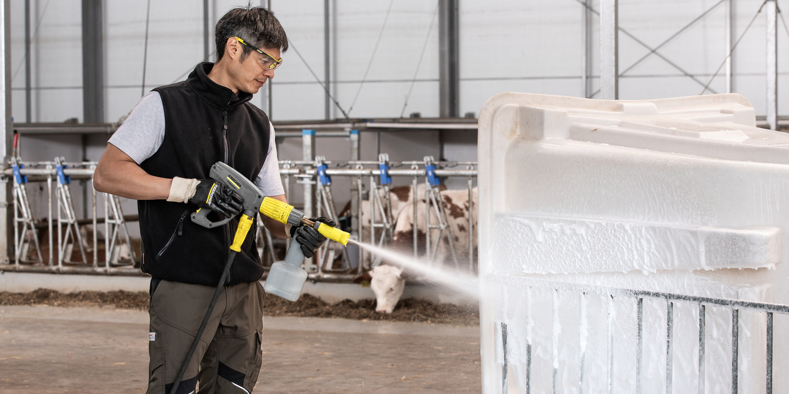 Calf hutches cleaning