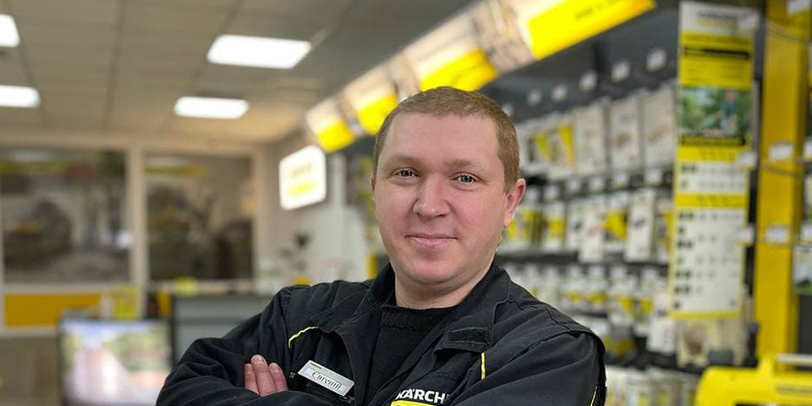 Євген Луценко, механік Євген Луценко, механік