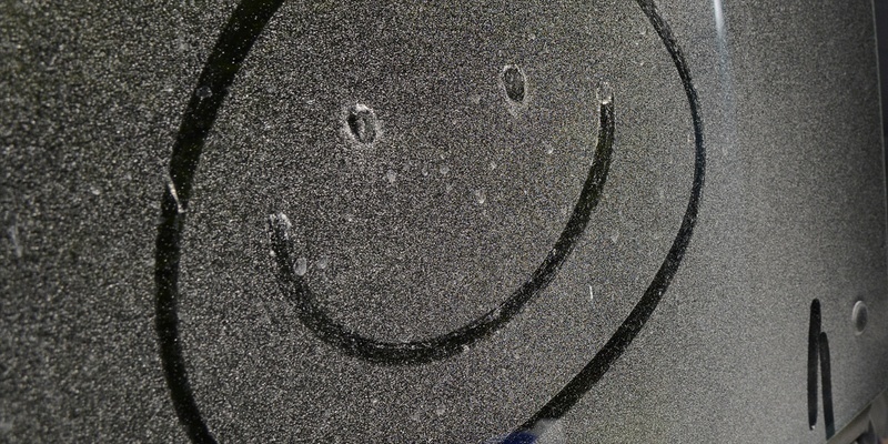 smiley sur voiture smiley sur voiture