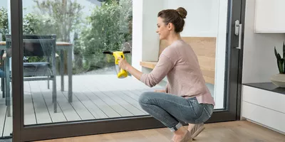 Karcher Window Vac is the Lovechild of a Wet-Vac & and a Squeegee, Reef  Builders