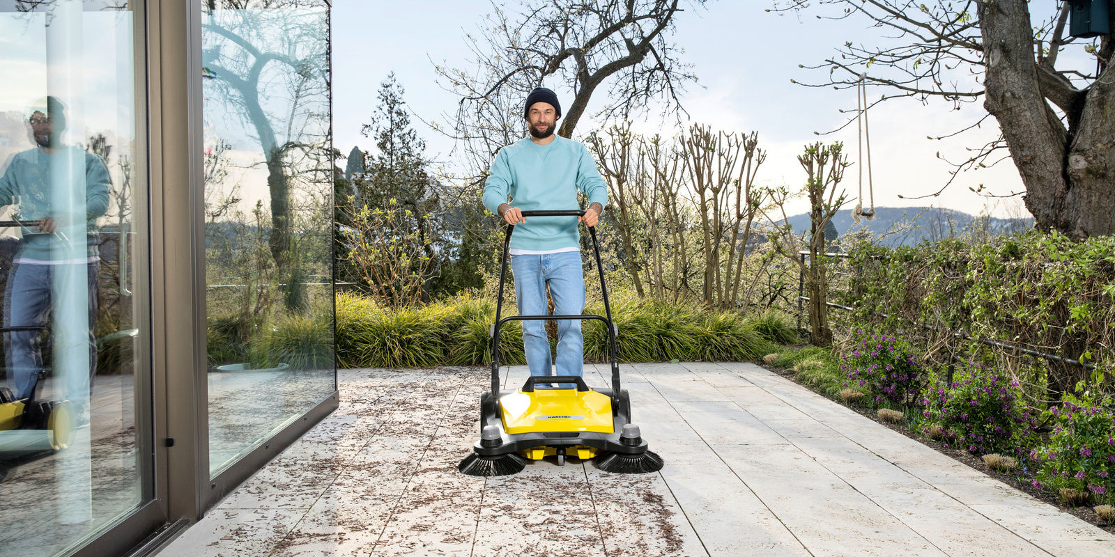 S_6_Twin_terrace_sweeping_app_01_CI20_300 dpi (jpg)