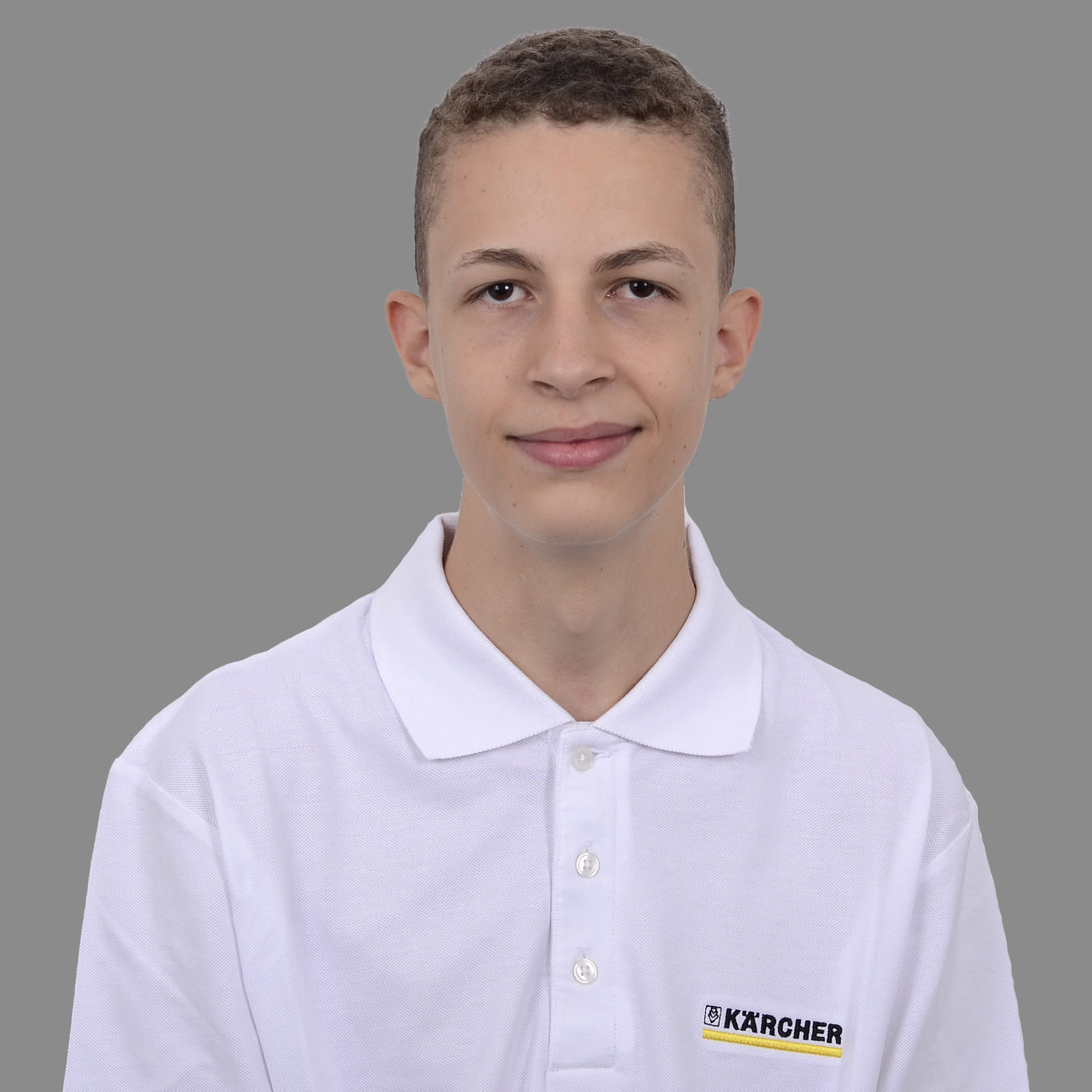 Robin, apprenti employé de commerce en 2e année Robin, apprenti employé de commerce en 2e année