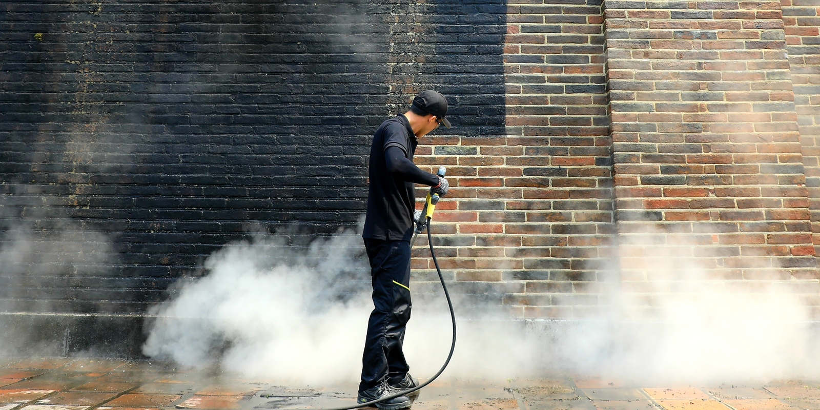 Asiantuntijat keskustelevat muistomerkkien säilyttämisestä