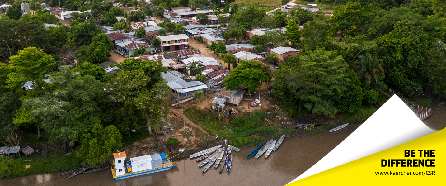 Visit to the village of hope 哥伦比亚小渔村Bocas del Carare的鸟瞰图