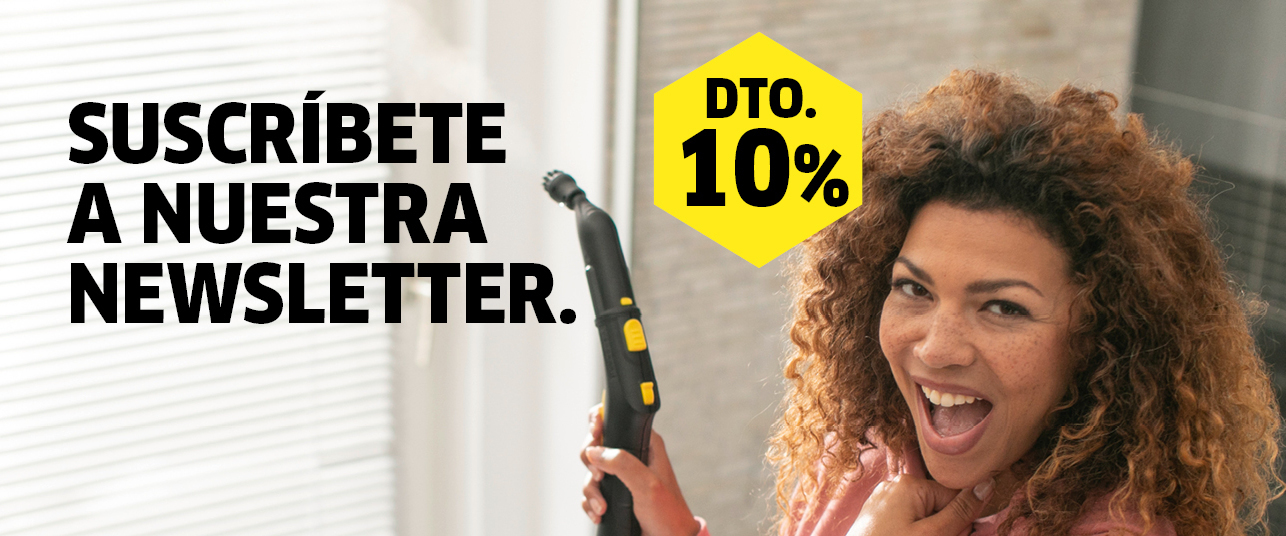 Formulario de suscripción newsletter Mujer con maquina vapor Kärcher