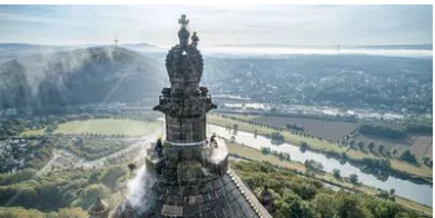 Μνημείο του Αυτοκράτορα Γουίλιαμ- Porta Westfalica, Γερμανία