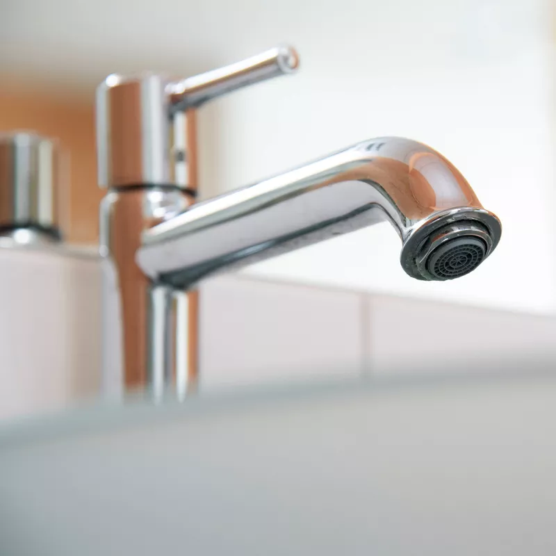 How to clean bathroom and kitcken taps - Clean Hard water deposits