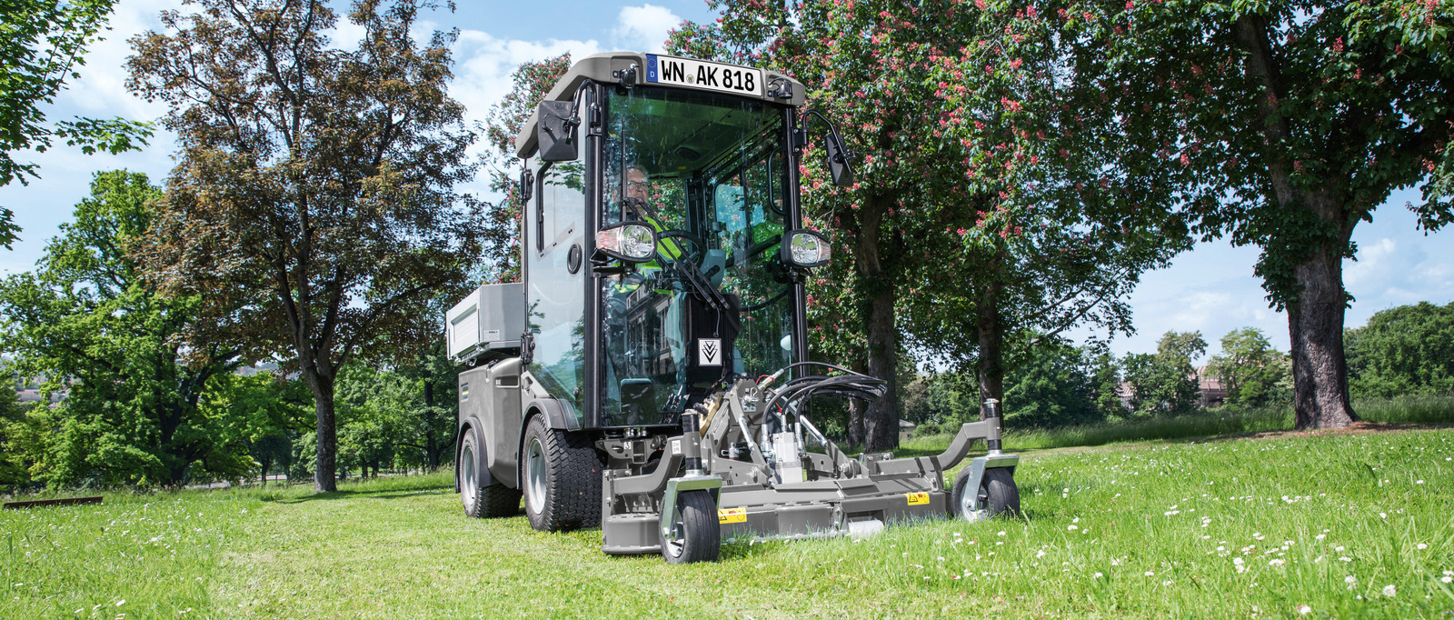 MIC 42 en service pour l'entretien des espaces verts MIC 42 en service pour l'entretien des espaces verts