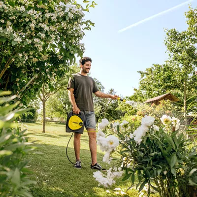 Kärcher apporte des solutions sans-fil pour entretenir son jardin en hiver  - Zone Outillage