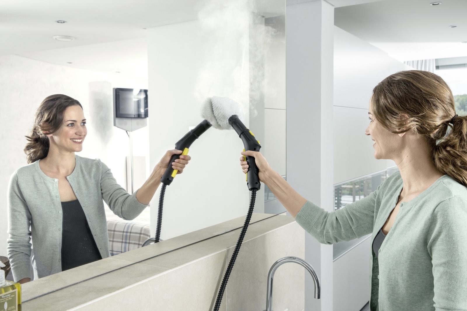 SC mirror Fenster und Spiegel reinigen mit Dampf