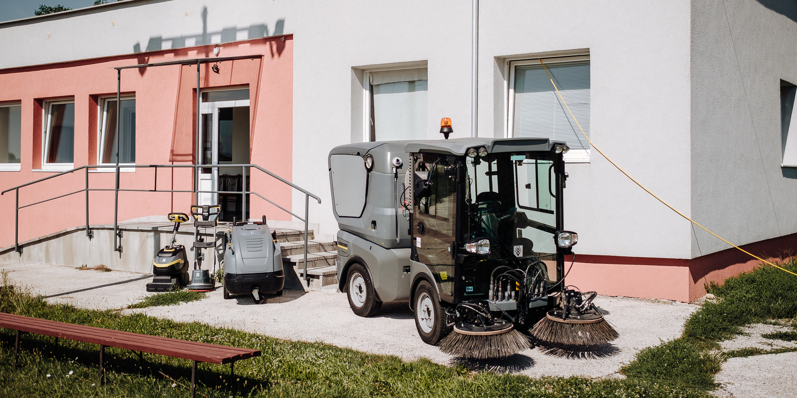 Kärcher premenil 5 miest v Nitre 