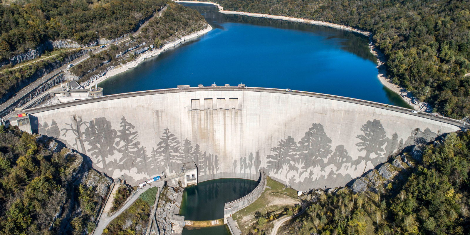 Kaercher_Reverse Graffiti Vouglans_2