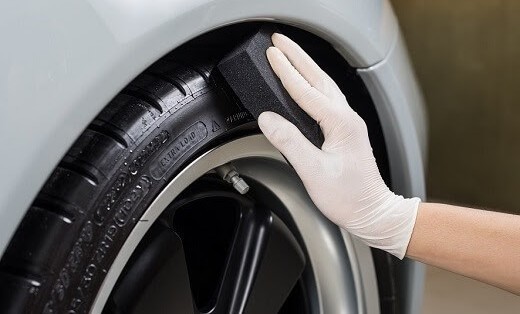 hướng dẫn rửa hốc bánh xe oto