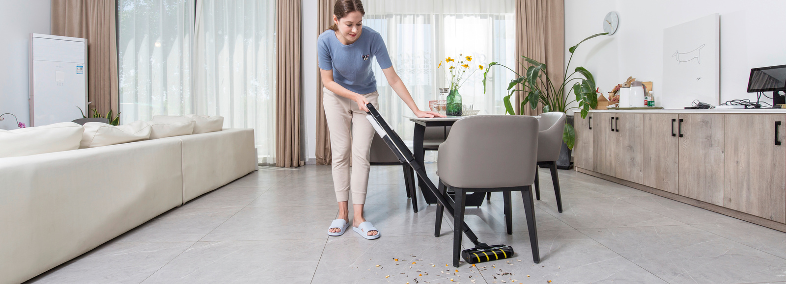 Máy hút bụi không dây Karcher 